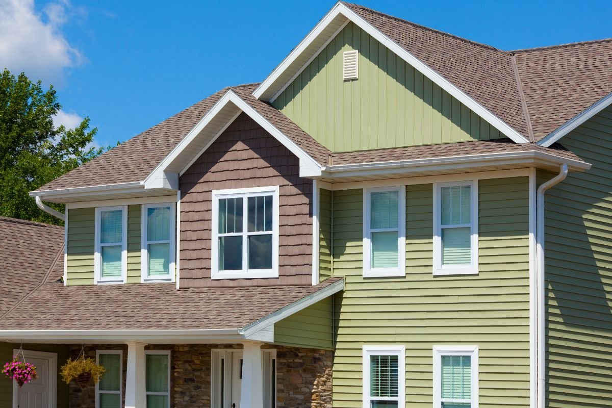 Georgia-Pacific Vinyl Siding Bronx | Compass Panel Experts