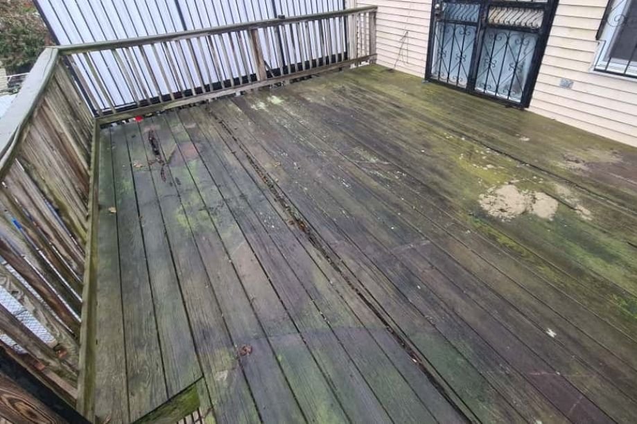 5-signs-your-deck-needs-repair-in-bronx-ny