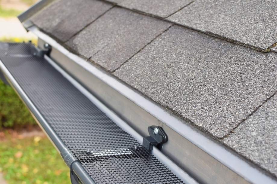 half-round-gutter-installation-bronx