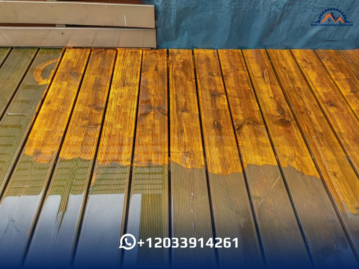 Deck Stain vs Deck Paint – Key Differences Explained
